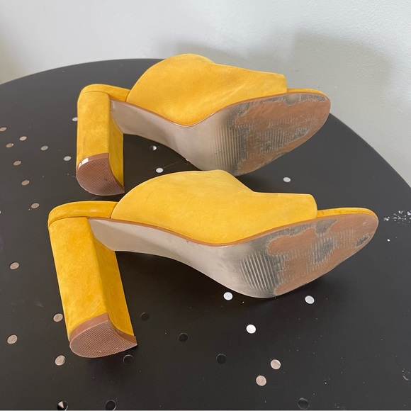 SALE 🔴 Steve Madden Yellow Heels Esmeralda Nubuck Leather Peep-Toe Mules 5.5 - Picture 4 of 8